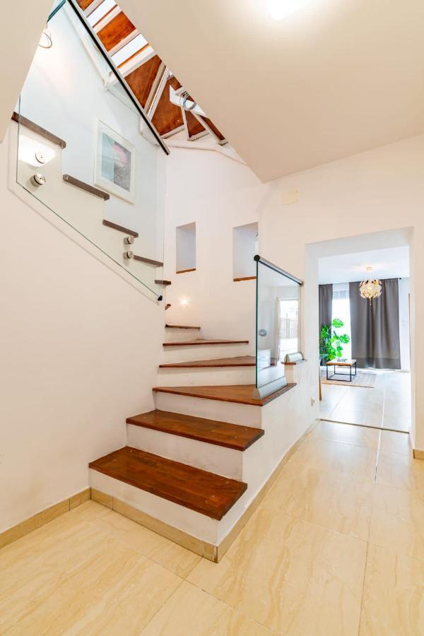 City Home 부쿠레슈티 외부 사진